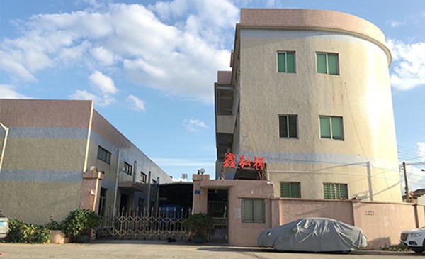 越凱雕塑