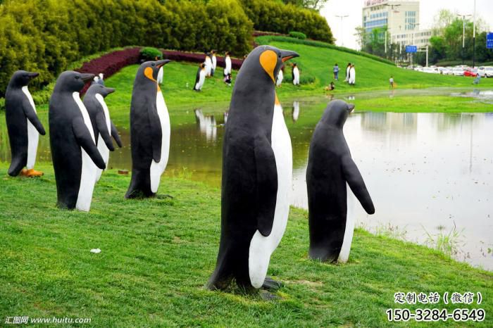公園玻璃鋼企鵝雕塑 酒店門(mén)口雕塑 彩繪擺件 公園玻璃鋼企鵝雕塑 酒店門(mén)口雕塑 彩繪擺件
