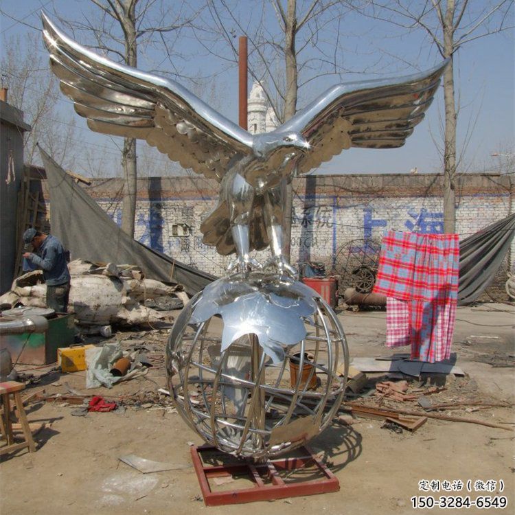 不銹鋼園林老鷹雕塑 風(fēng)景區(qū)仿真雕塑 廣場(chǎng)小品 不銹鋼園林老鷹雕塑 風(fēng)景區(qū)仿真雕塑 廣場(chǎng)小品