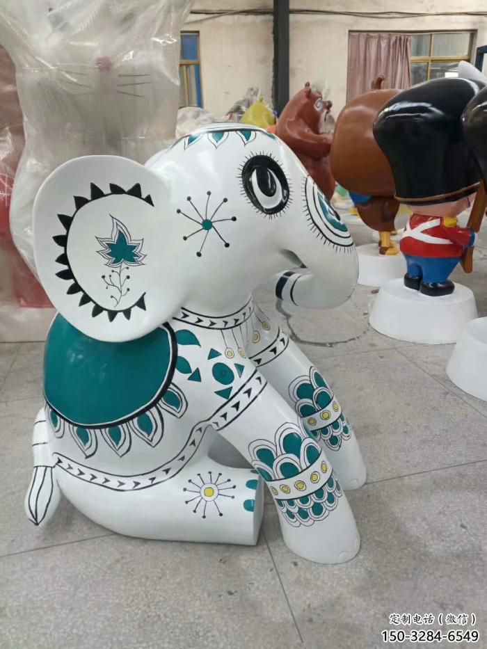 庭院小象雕塑，動物主題，仿木工藝