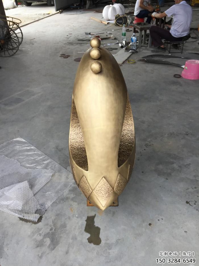 小區鳥類雕塑，仿真主題，彩繪工藝
