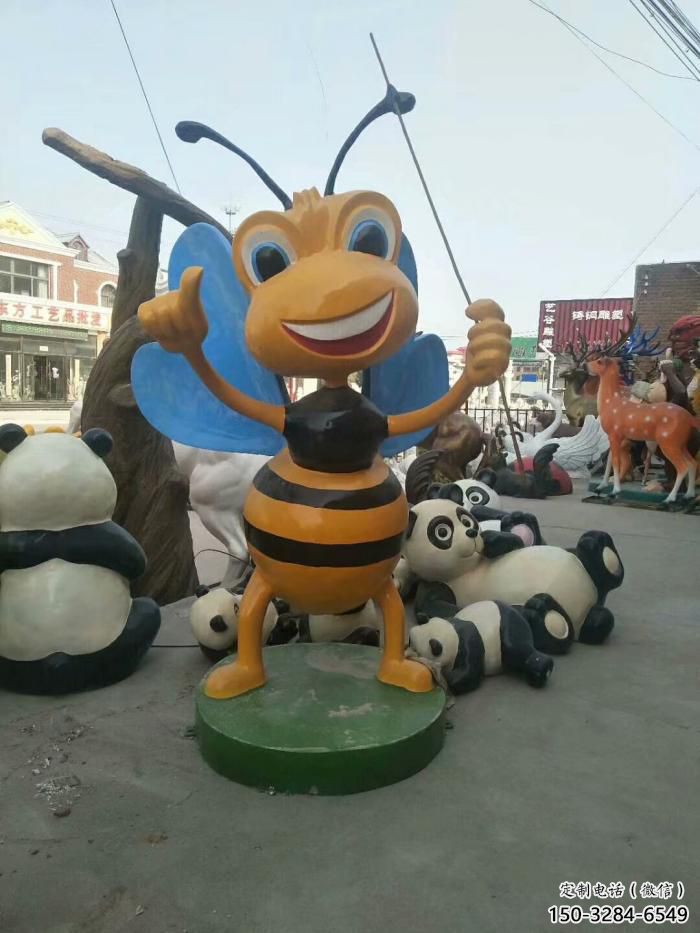 小區(qū)蟲子雕塑，拉絲海洋雕塑，抽象效果