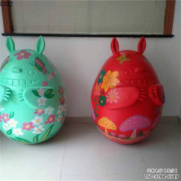 步行街龍貓雕塑,鑄銅農(nóng)耕雕塑,動漫方式 步行街龍貓雕塑,鑄銅農(nóng)耕雕塑,動漫方式