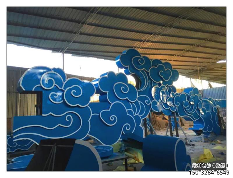 景區(qū)云朵雕塑,鍍金歐式雕塑,鐵藝材質(zhì) 景區(qū)云朵雕塑,鍍金歐式雕塑,鐵藝材質(zhì)