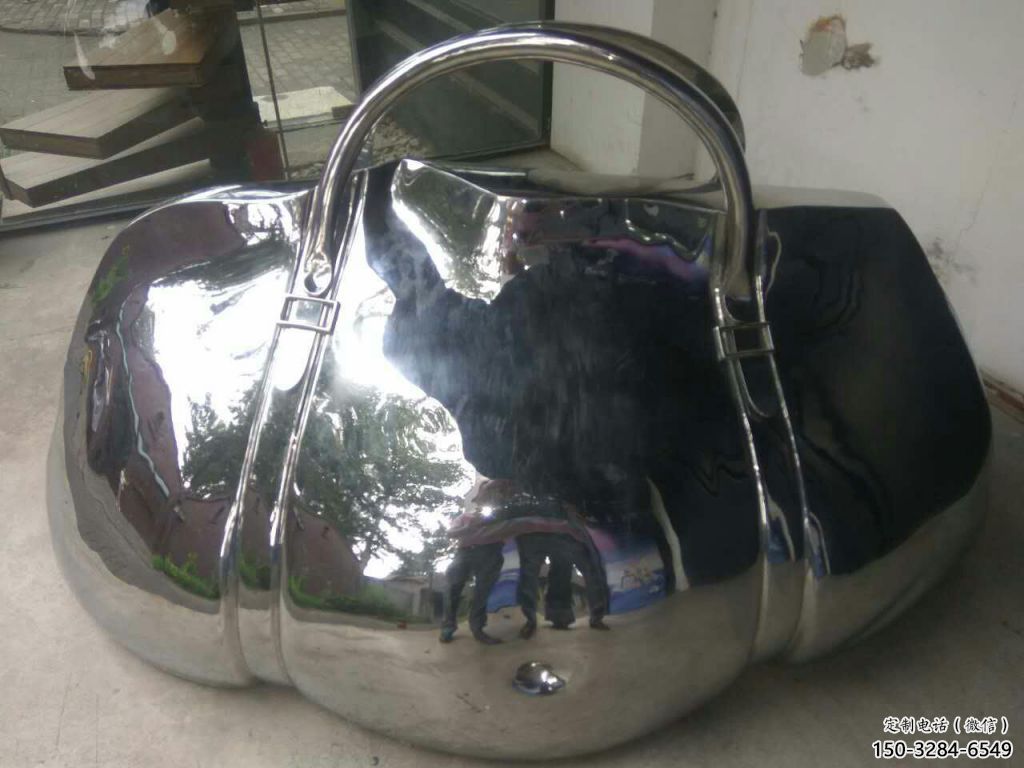 鋼管包包雕塑 異形噴水小品 農(nóng)村雕塑 鋼管包包雕塑 異形噴水小品 農(nóng)村雕塑