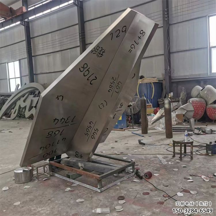 大門口飛機雕塑 發(fā)光公園小品 仿真雕塑