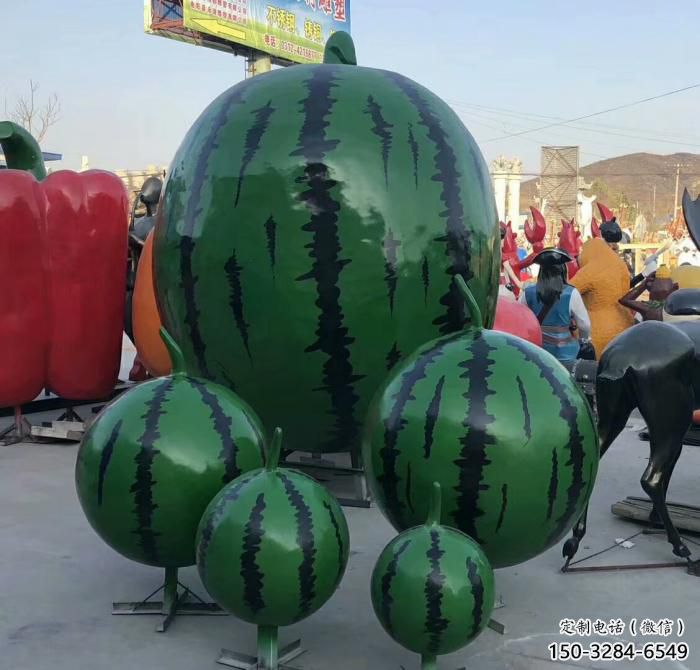 街道西瓜雕塑 現(xiàn)代景觀水果雕塑 彩繪果蔬雕塑 街道西瓜雕塑 現(xiàn)代景觀水果雕塑 彩繪果蔬雕塑