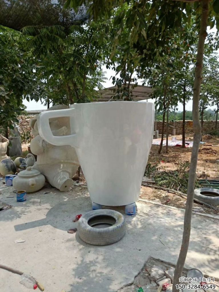 住宅小區(qū)酒杯雕塑 啞光杯子雕塑 公園酒杯子雕塑 住宅小區(qū)酒杯雕塑 啞光杯子雕塑 公園酒杯子雕塑