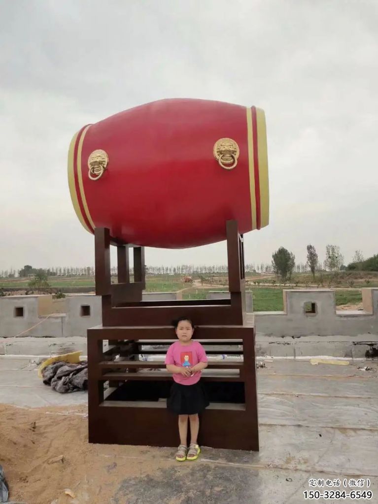 抽象戰(zhàn)鼓雕塑 啞光喜慶雕塑 室內(nèi)民族雕塑 抽象戰(zhàn)鼓雕塑 啞光喜慶雕塑 室內(nèi)民族雕塑