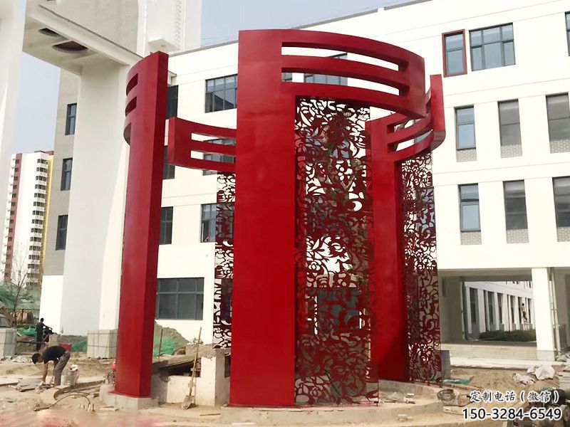 房地產(chǎn)大門雕塑，創(chuàng)意設(shè)計不銹鋼大門雕塑