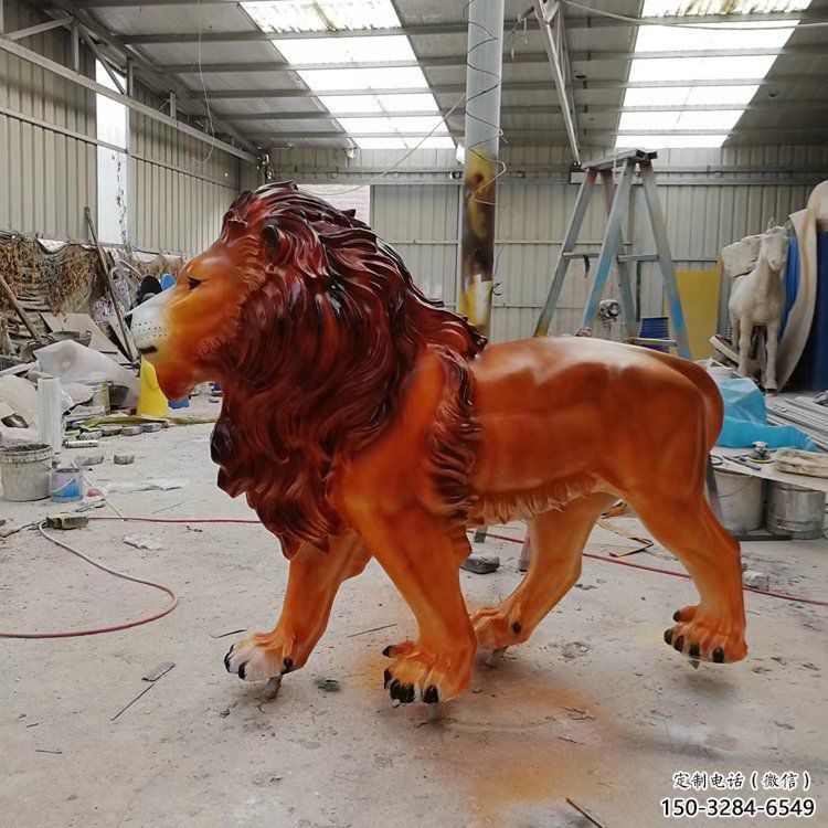 彩繪獅子雕塑，玻璃鋼走獅動(dòng)物雕塑