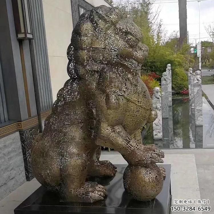 獅子鏤空雕塑優選，城市裝飾，景觀不銹鋼獅子雕塑供給