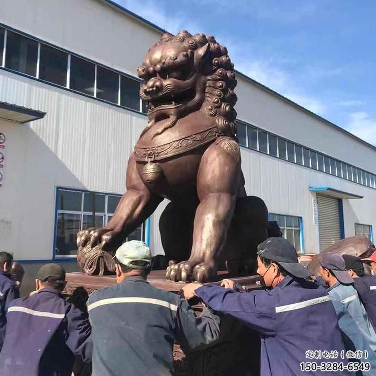 紅銅獅子雕塑供需,標(biāo)識(shí)雕塑,景觀藝術(shù)蹲獅雕塑制造商 紅銅獅子雕塑供需,標(biāo)識(shí)雕塑,景觀藝術(shù)蹲獅雕塑制造商