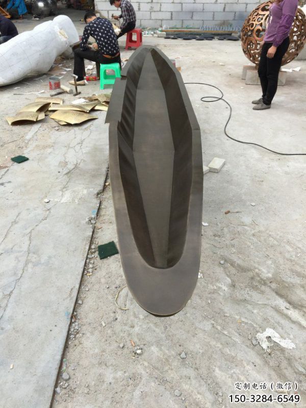 小船雕塑批發(fā)，美陳雕塑，小船銅雕塑生產(chǎn)商