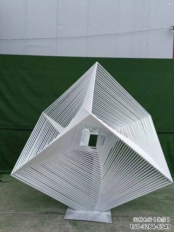 立方體雕塑承接，城市裝飾，鏤空立方體雕塑批發(fā)