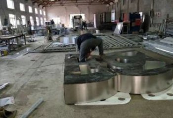 甲骨文雕塑提供，美陳雕塑，不銹鋼甲骨文雕塑制作廠家