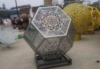 棱面球雕塑精選，景區(qū)雕塑，鏤空棱面球雕塑制作