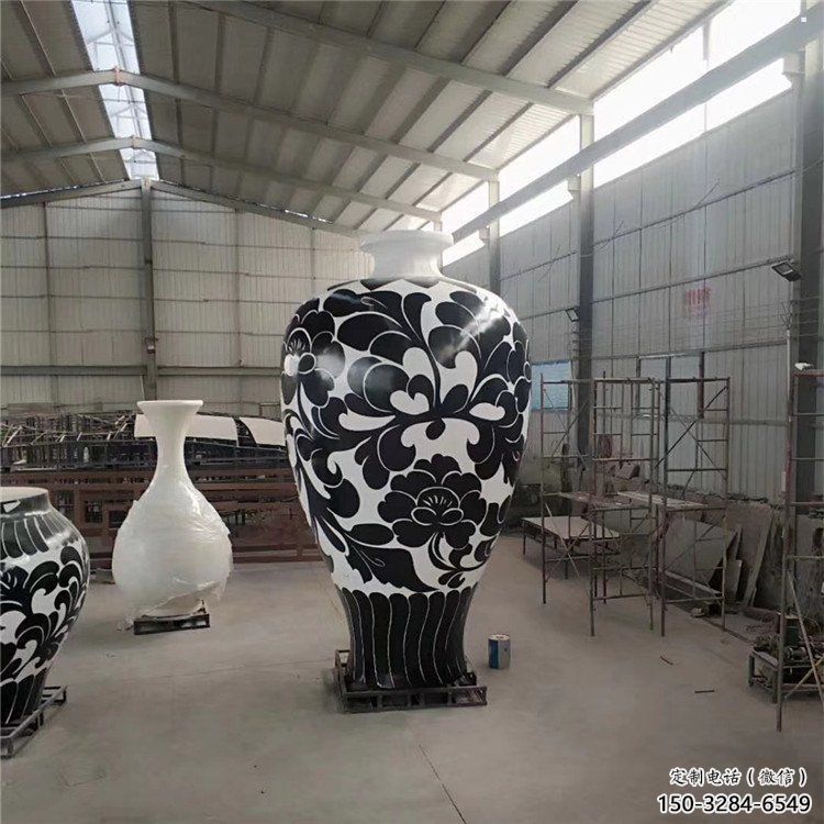 花瓶雕塑提供，美陳雕塑，玻璃鋼花瓶雕塑承接