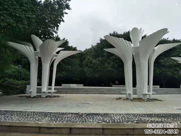 遮陽(yáng)樹(shù)雕塑展品,公園小品,不銹鋼遮陽(yáng)樹(shù)雕塑加工 遮陽(yáng)樹(shù)雕塑展品,公園小品,不銹鋼遮陽(yáng)樹(shù)雕塑加工