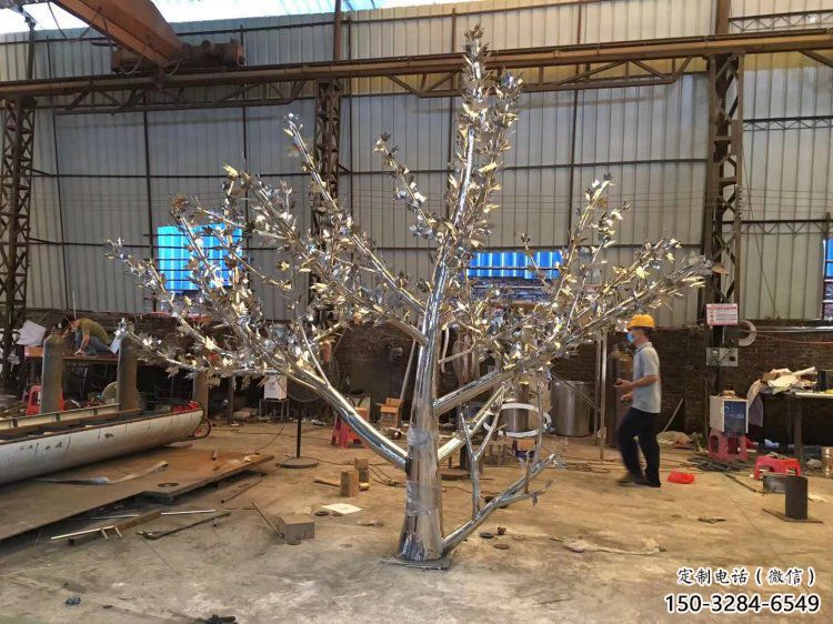 大型楓樹雕塑優(yōu)選，白鋼構(gòu)件，不銹鋼楓樹雕塑廠