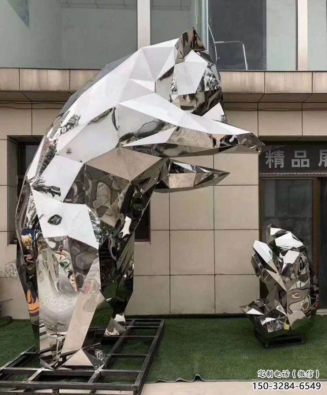 熊貓雕塑工程供應(yīng),景觀雕塑,幾何不銹鋼熊貓雕塑供求 熊貓雕塑工程供應(yīng),景觀雕塑,幾何不銹鋼熊貓雕塑供求