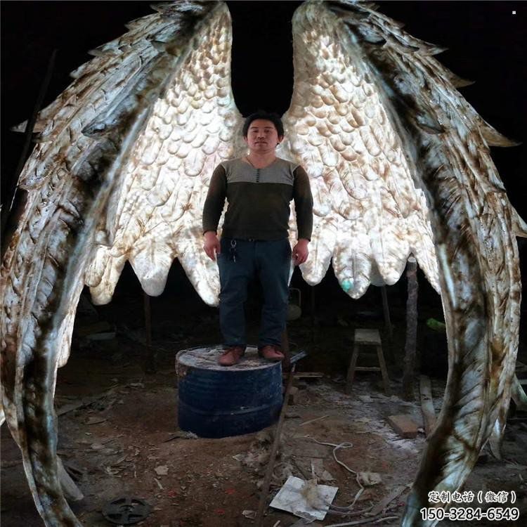 鳥翅雕塑優(yōu)選，多彩藝術，不銹鋼鳥翅雕塑選用