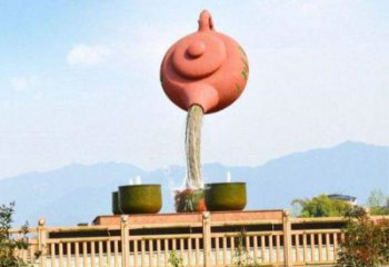 新樂公園天壺雕塑工廠，不銹鋼材質，圓雕形式