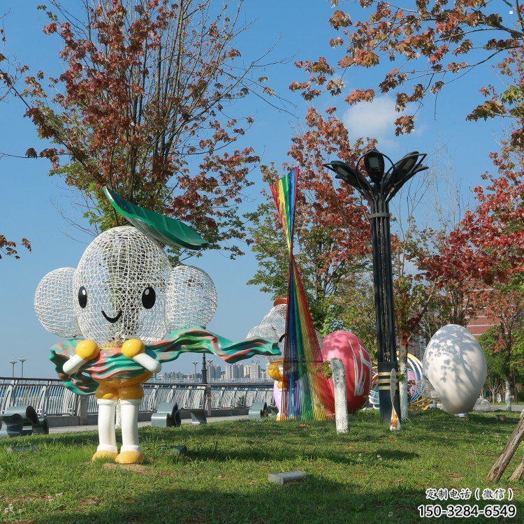 麗江戶外鏤空卡通雕塑供應,花園小品,鐵藝卡通雕塑展品 麗江戶外鏤空卡通雕塑供應,花園小品,鐵藝卡通雕塑展品